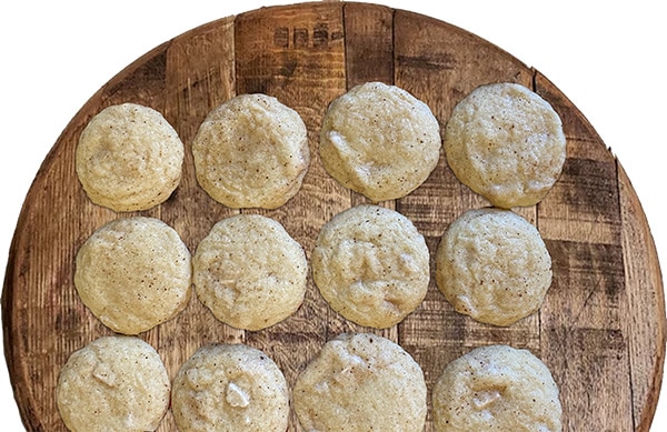 Snickernog cookie display